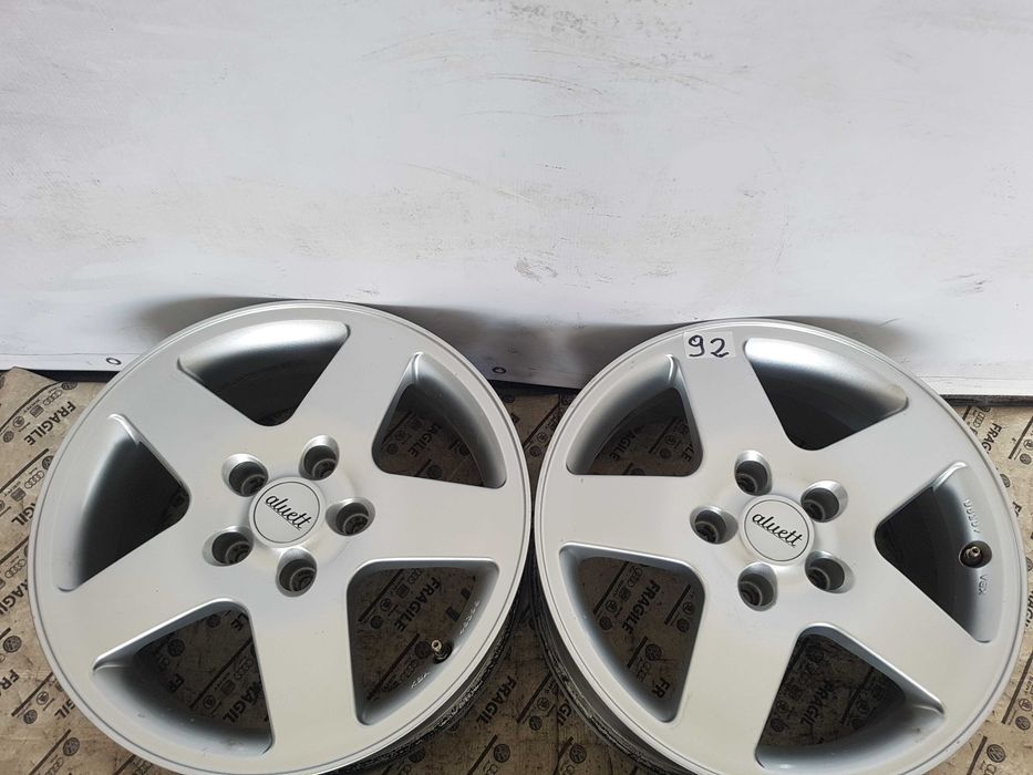 Felgi alu VW Touran Caddy Skoda Octavia Audi A4 B8    5x112  7jx16 ET38