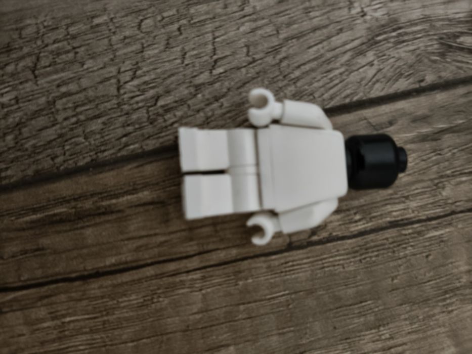 Zestaw 17 różnych figurek postaci LEGO star wars