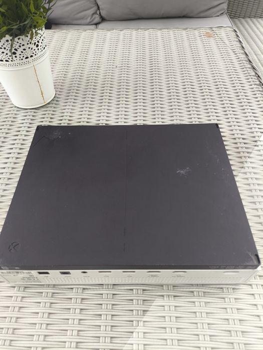 Konsola Xbox one S 500gb + gra FIFA 21 #193/1