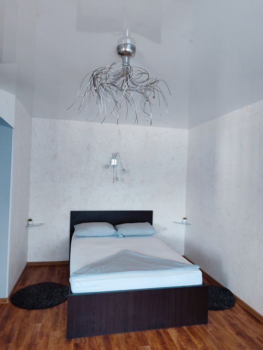 Центр.Корпусный парк. Квартира почасово, посуточно