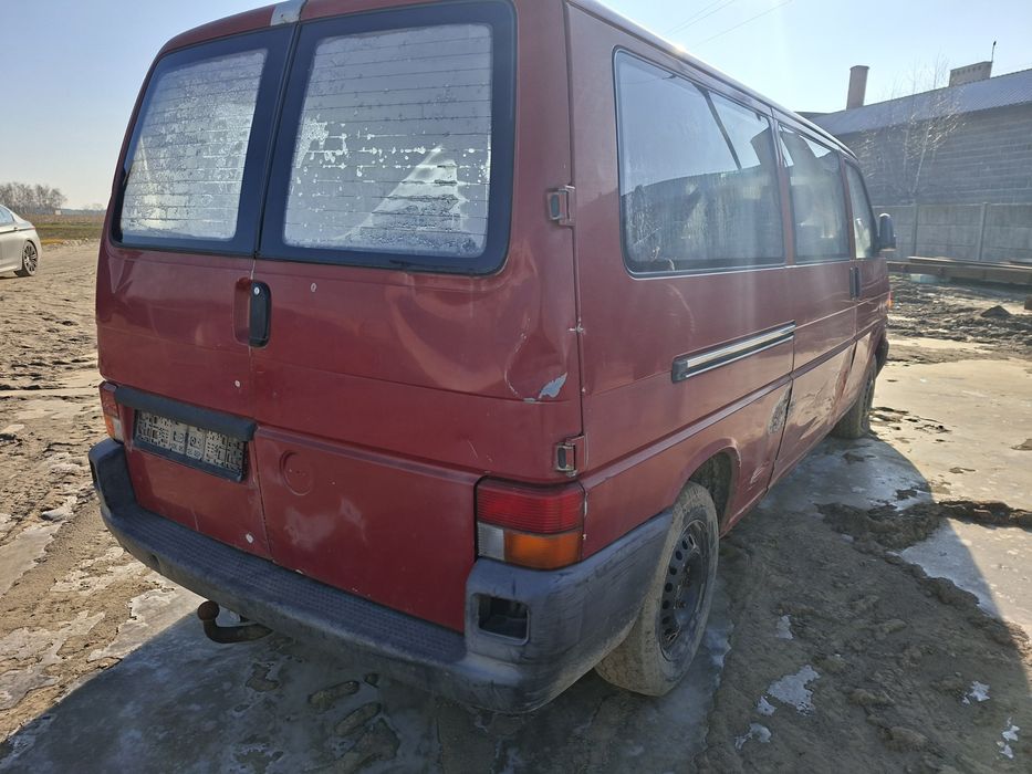 Volkswagen transporter T 4 osobowy 2.5 tdi 102km klima
