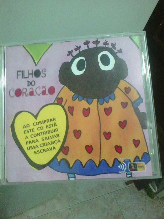 Cd Filhos do Coração com temas dos Xutos e Pontapés, Rita Guerra
