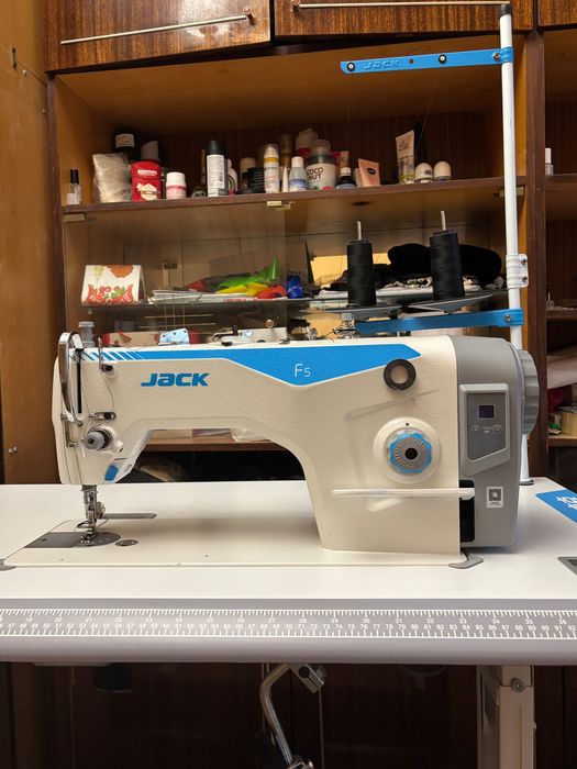 Jack F5 промислова швейна машина з вбудованим сервоприводом