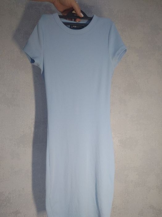 продам плаття в рубчик