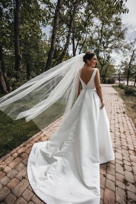 Свадебное платье, весільна сукня