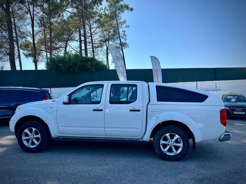 Nissan Navara 2.5 dCi CD LE AT