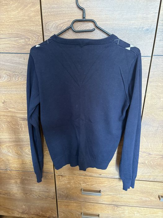 Sweterek w romby geometryczne wzory rozmiar s marka joy granatowy bial