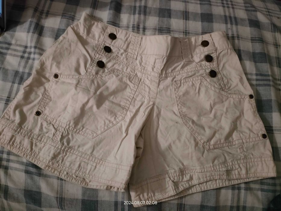 Rewelacyjne_Spodenki_Bawełna/ Kremowe_36 _Okazja