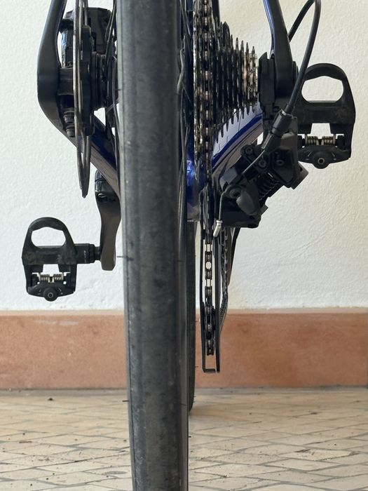 Trek Madone SL 5 Gen 8 - Carbono | Shimano 105 | ano 2025