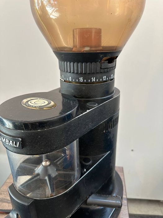 Кавомолка ,  Гріндер La chimbali