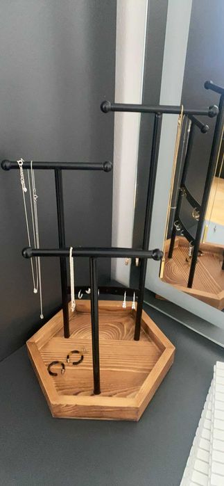 Organizer ekspozytor stojak na biżuterię pojemny elegancki glamour