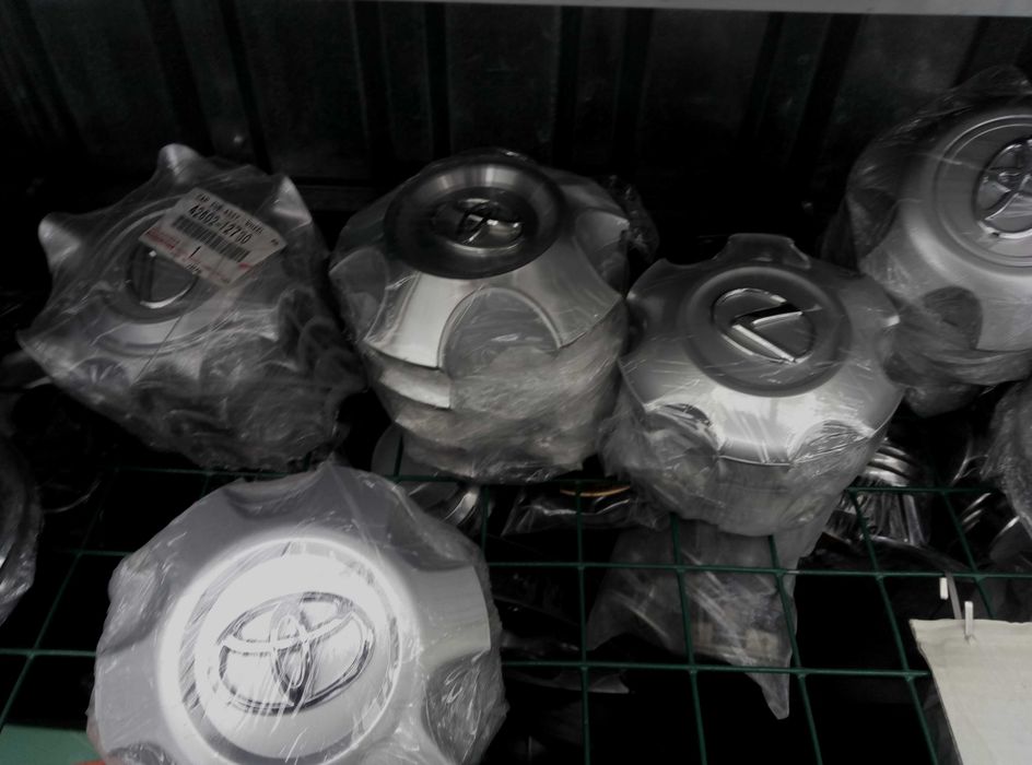 Колпаки заглушки на Тойота Ленд Крузер Лексус LX,GX470 570 PRADO