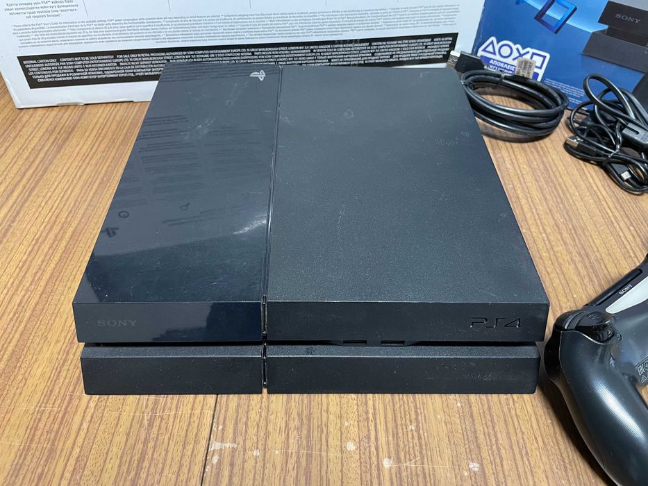 Konsola PlayStation 4 PS4 FAT 500GB 2 pady - Czytaj opis