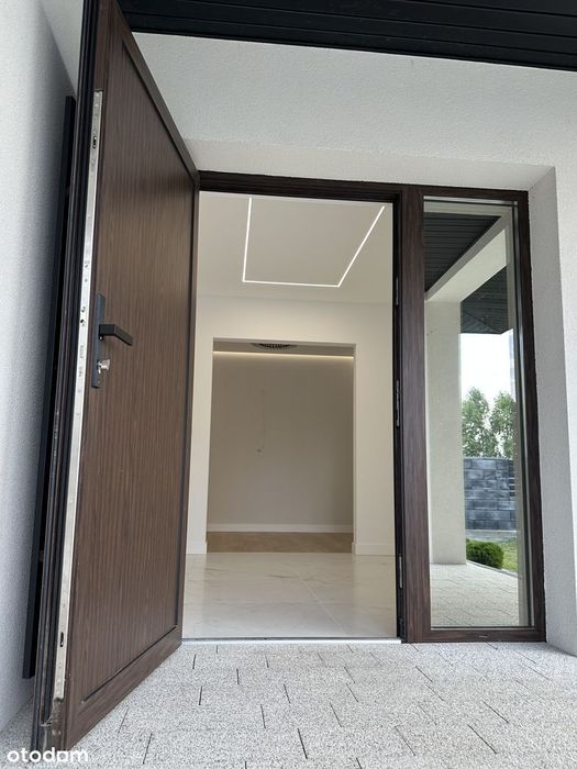 Nowy dom parterowy 180m2