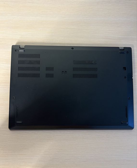 Lenovo ThinkPad T480s | i7-8650U | 16GB | SSD M2 256GB | Win10 |Office