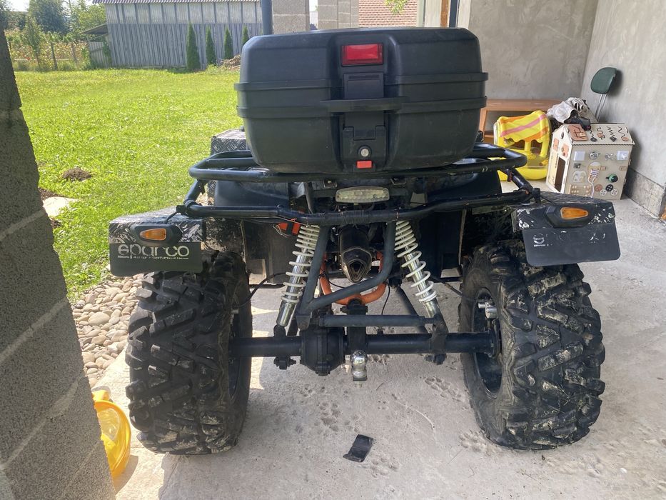 Квадроцикл 300 кубів
