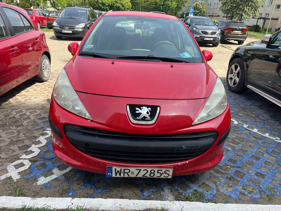 Peugeot 207 1.6 hdi