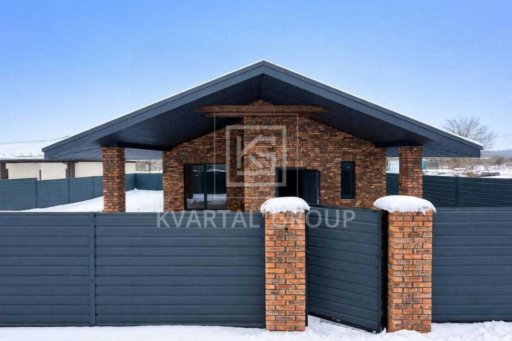 В продажу НОВИЙ будинок біля лісу в предмісті Києва