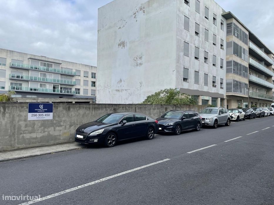 Terreno urbano para construção em Ponta Delgada