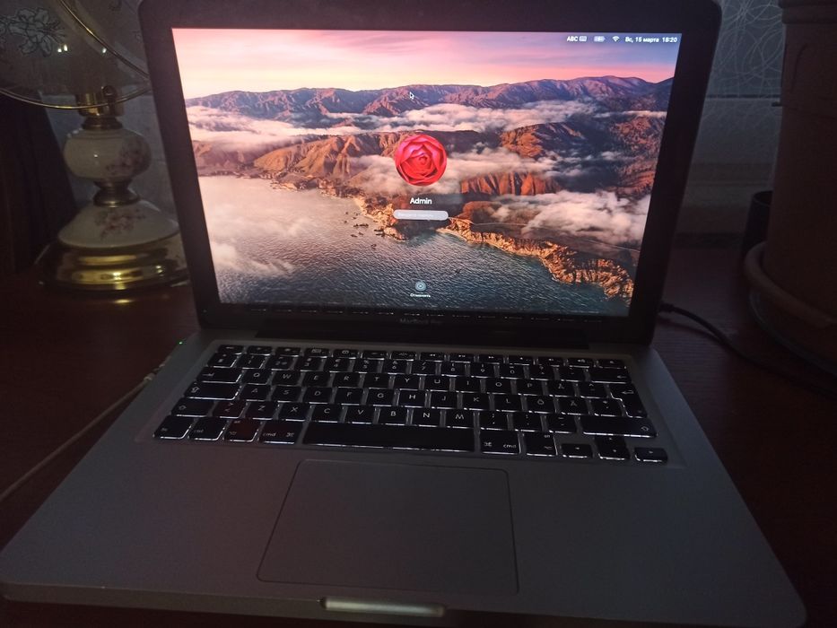 パソコン MacBook Pro(13-inch,Early 2011) Apple MacBook Pro 13 (Late 2011) - スペック、テスト、価格