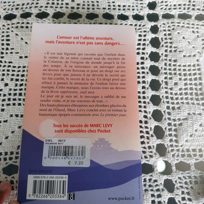 La première nuit. Portes incluídos.