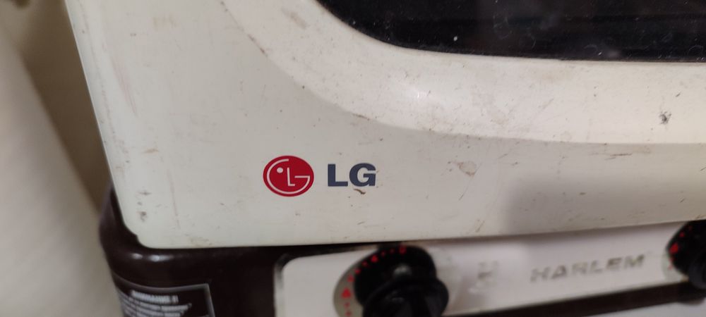 СВЧ печка б/у LG