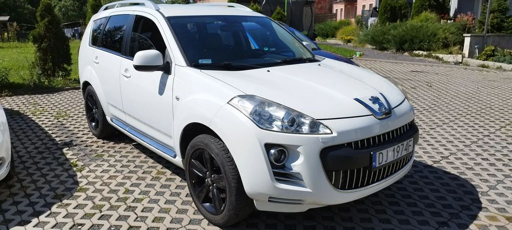 Peugeot 4007