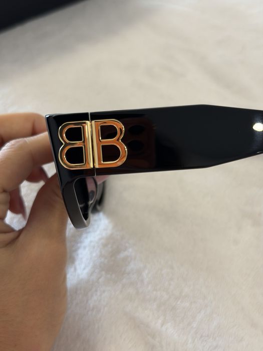 Oculos Balenciaga