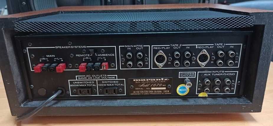 Amplificador Marantz 1070