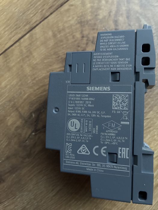 Siemens LOGO DM8 12/24R – moduł rozszerzeń PLC