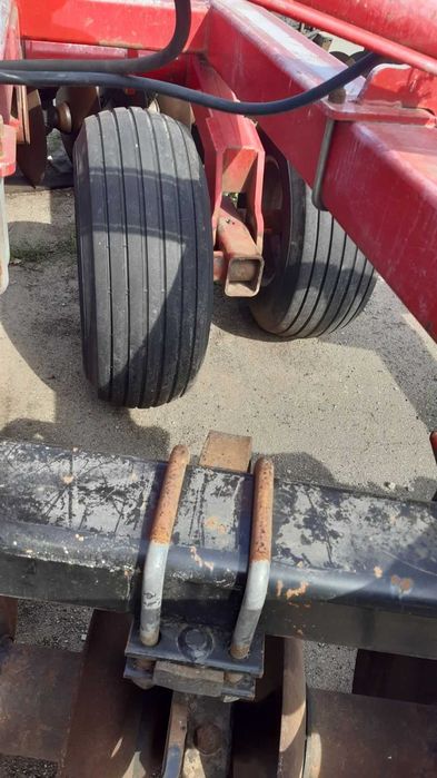 Дискова борона CHALLENGER  Sunflower 1435 2009р