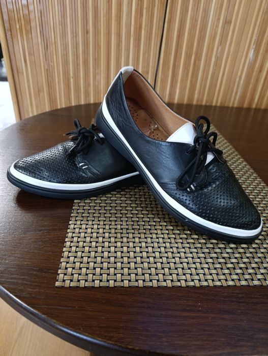 Шкіряні макасини