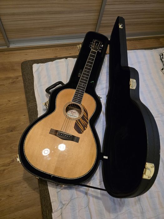 Fender Paramount PS-220E – Lity Świerk/Mahoń + Case
​Sprzedam profesjo