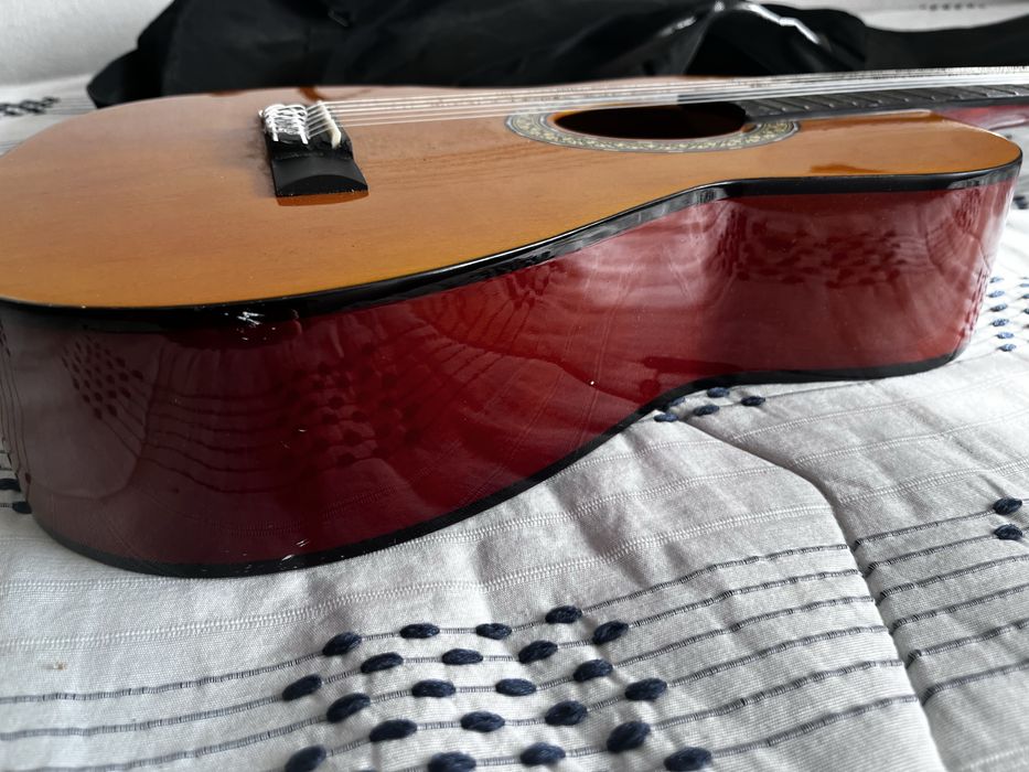 Guitarra Clássica Gemma 1/2 – Ideal para Criança/Iniciante