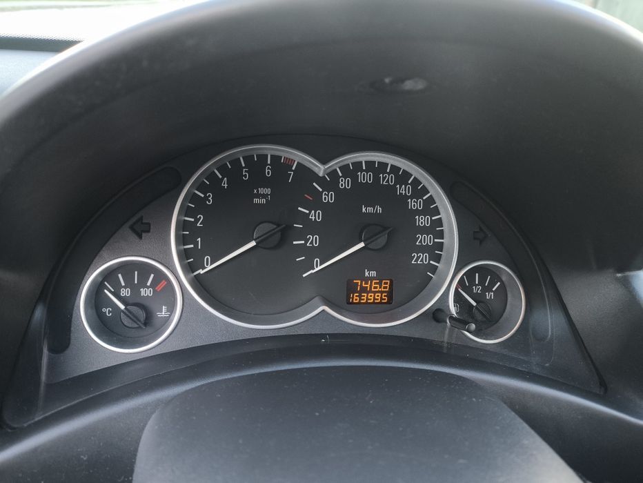 Opel corsa c impecável