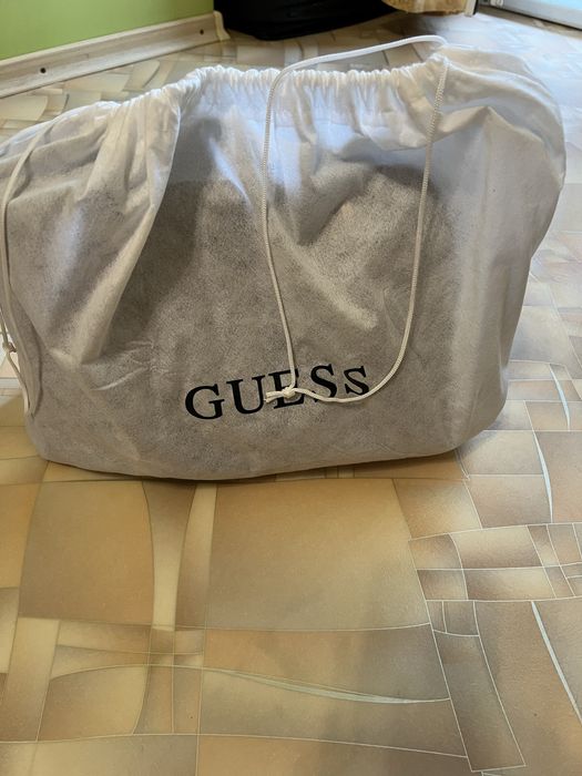 Мечта многих женщин Guess