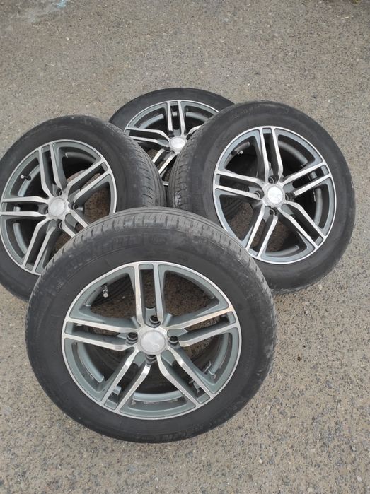 Диски на авто r15 4*100
