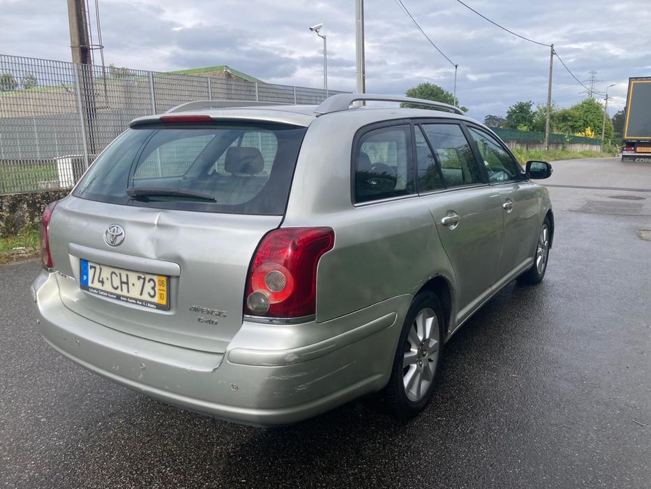 Toyota Avensis 2.0 D-4D (126cv) – 2006 – IUC Antigo e Inspeção Válida