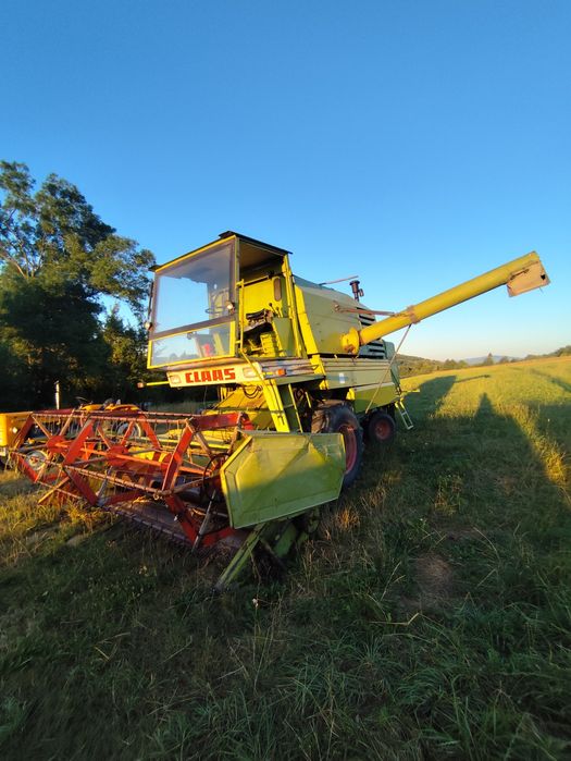 Kombajn zbożowy Claas