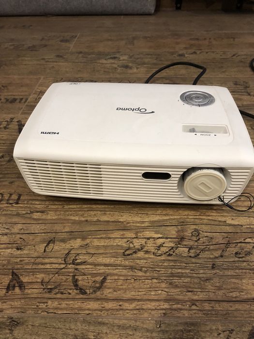 Projektor optoma hd67