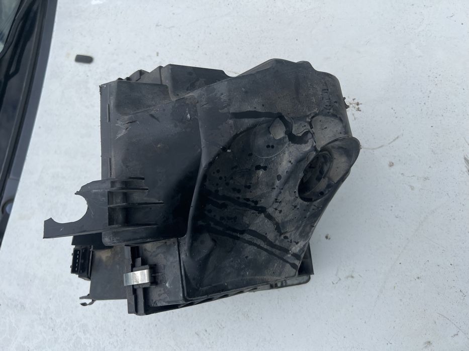 Корпус фільтра Vw passat b5/b5+ 1.8