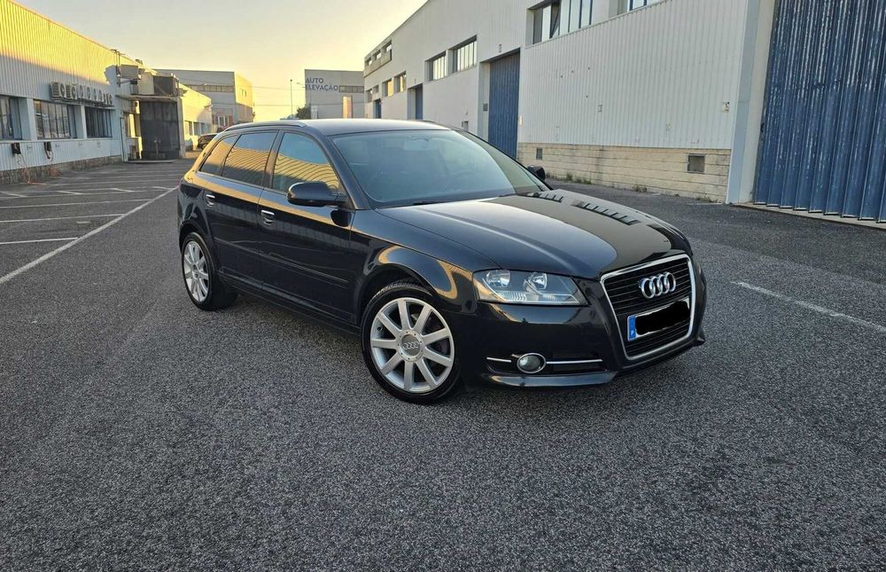 Audi A3 S-Line 1.6TDI Ano 2011 IMPECÁVEL - Revisado pronto a circular.