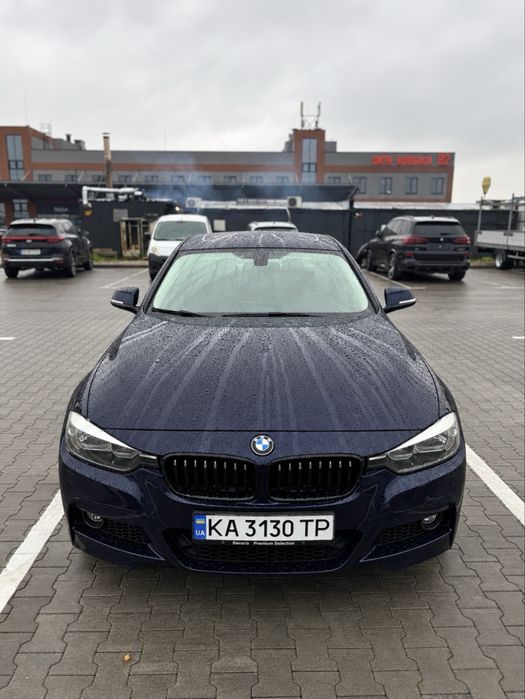 BMW 320i F30 LCI