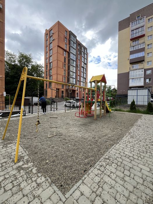 Пентхаус в Зданому будинку - вул. Рівненська - БК «РомТісБуд»