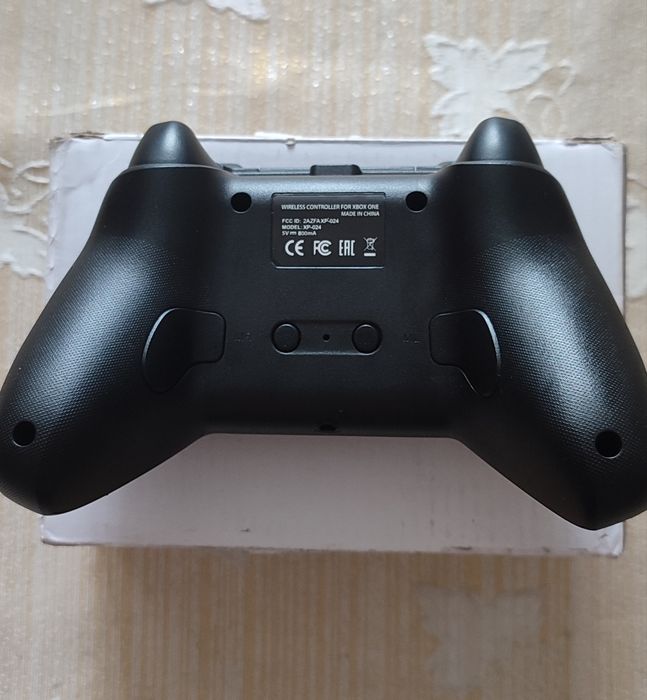 Геймпад Microsoft Xbox Wireless Controller