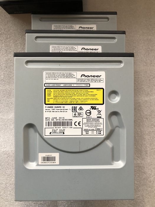 Привод Pioneer BDR-209DBK Blu-Ray\DVD Re-Writer SATA;Новые!Количество!