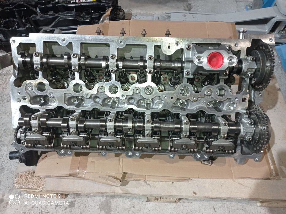 Głowica silnika 3.0b B58B30C Bmw x7. X6. G07. G06