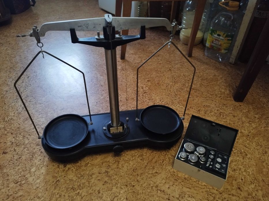 Весы София Кофарджиев 1982 г.