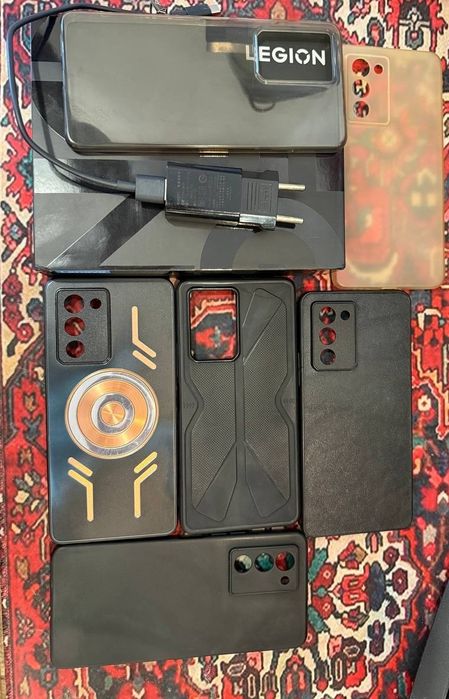 Lenovo Legion y70 8/128 8gen+1