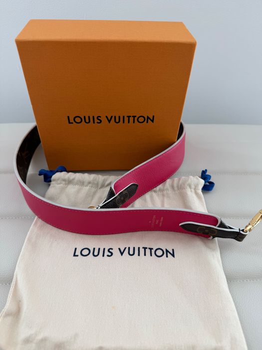 Alça Louis Vuitton Bandoulière Monogram / Hot Pink (Ref: J02285 D.Code:BC2178) - Original & Muito Bom Estado
